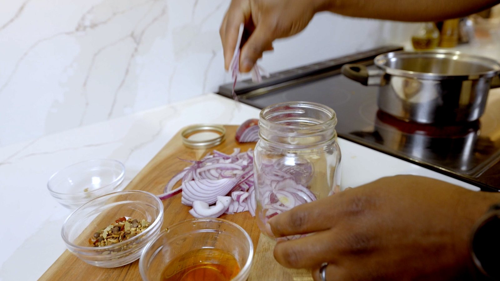 Quick pickled onion ingredients