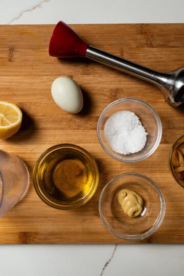 Confit Garlic Ingredients