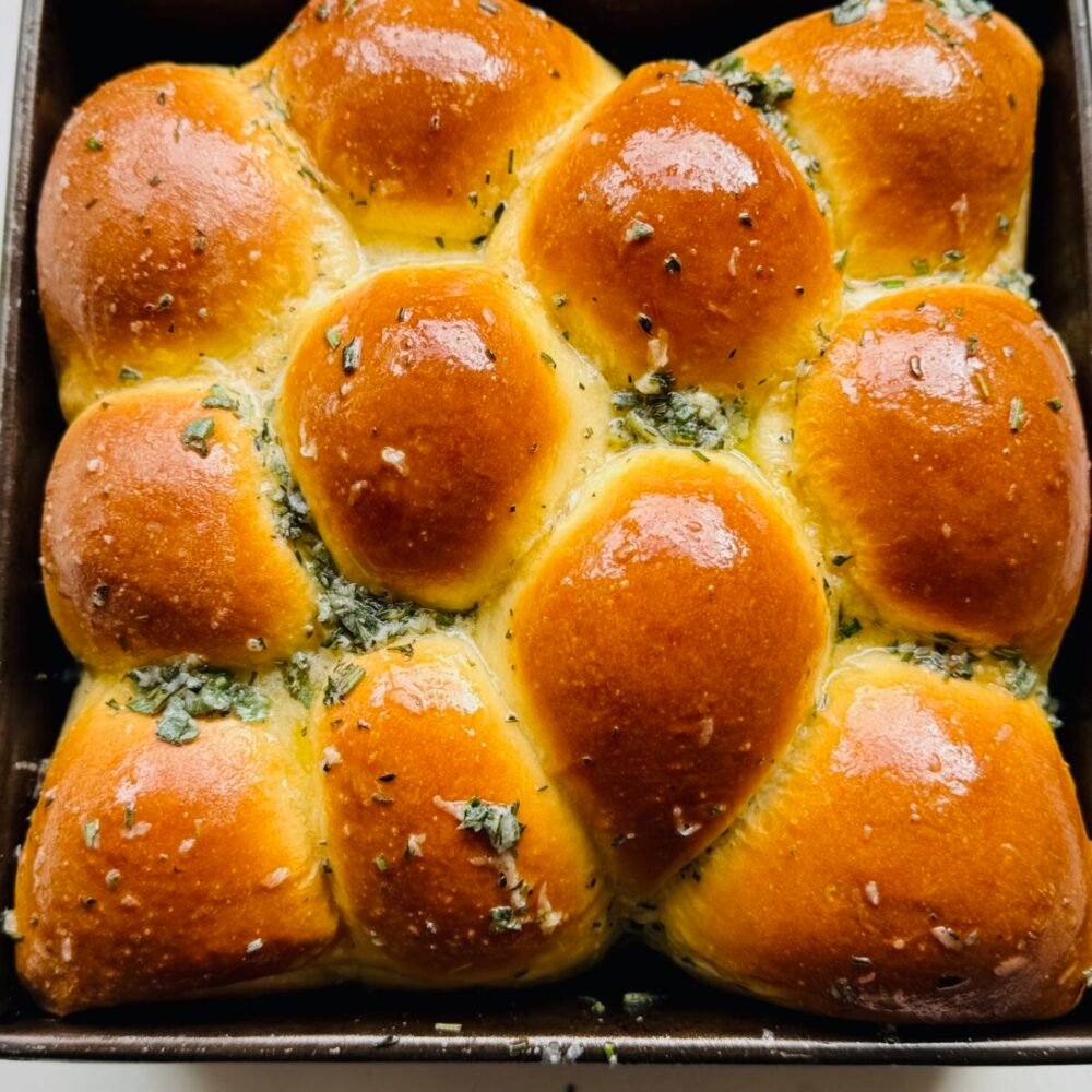 Soft & Fluffy Garlic Herb Dinner Rolls