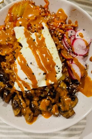 Kimchi Fried Rice (Bokkeumbap) with Mushrooms and Fried Egg