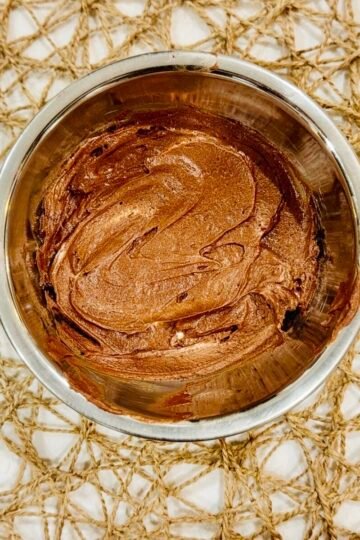 whipped chocolate ganache frosting