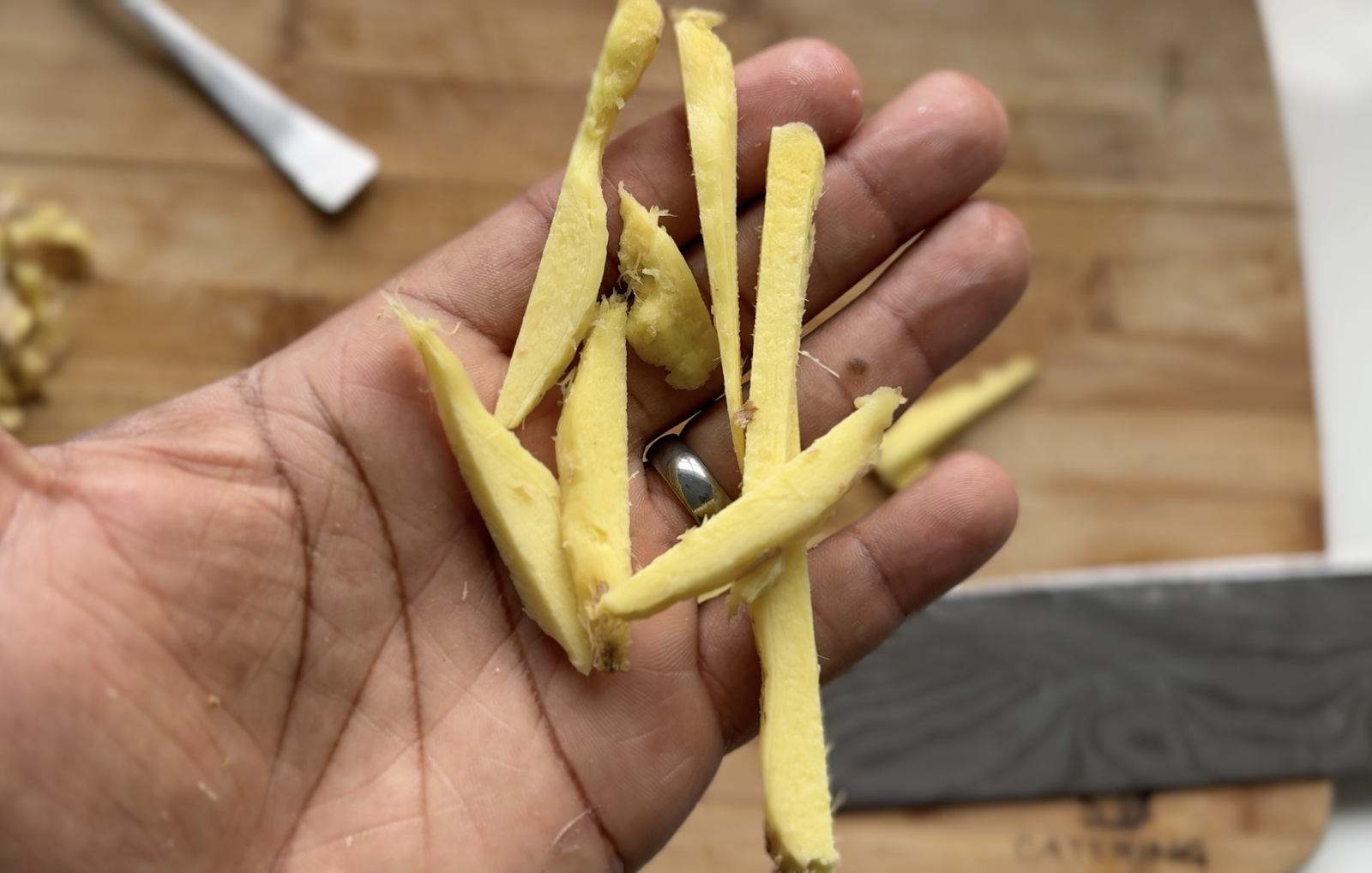 sliced ginger for Homemade Kombucha