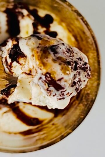 chocolate peanut butter mug cake